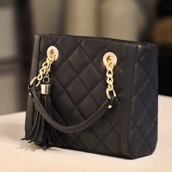 NWOT Small Quilted Tassel Satchel - Picture 2 of 6